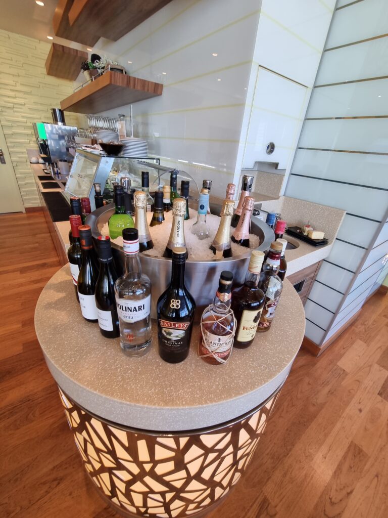 kreuzfahrt-anker_Lounge_Bar